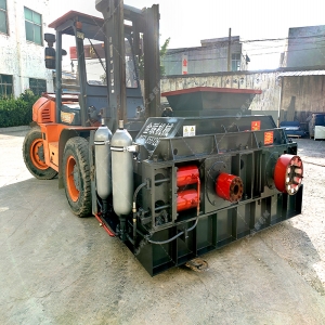 2PLF50/150型強力雙齒輥破碎機發貨圖片_發往山西太原_煤礦破煤