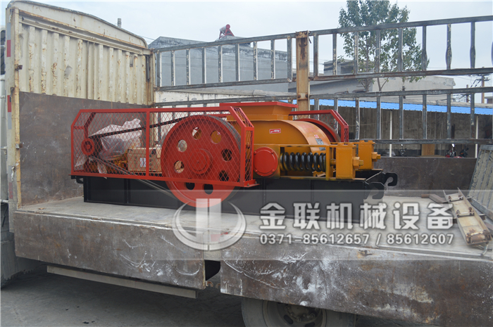 大型雙齒輥式破碎機價格是多少，生產能力怎么樣？