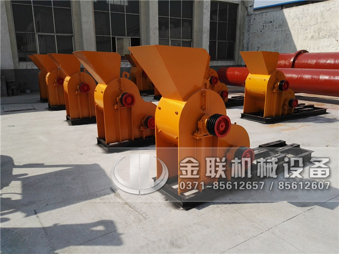 時產15噸煤泥粉碎機哪個廠家好，有哪些型號可選？