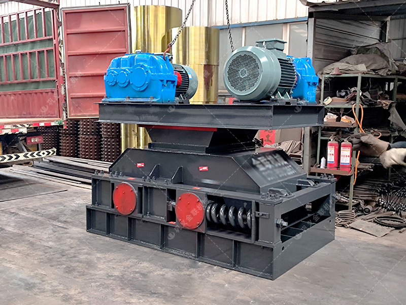 2PGC600X750雙齒輥破碎機發(fā)貨圖片_發(fā)往湖南婁底_破碎煤塊