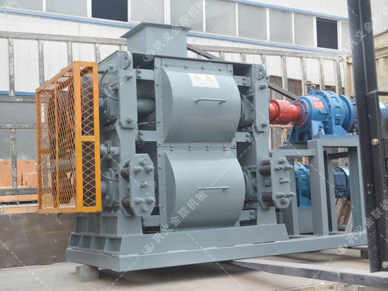 4PG0404小型四輥破碎機發貨圖片_發往新疆阿克蘇_破碎石英石 4PG0404小型四輥破碎機發貨圖片_發往新疆阿克蘇_破碎石英石