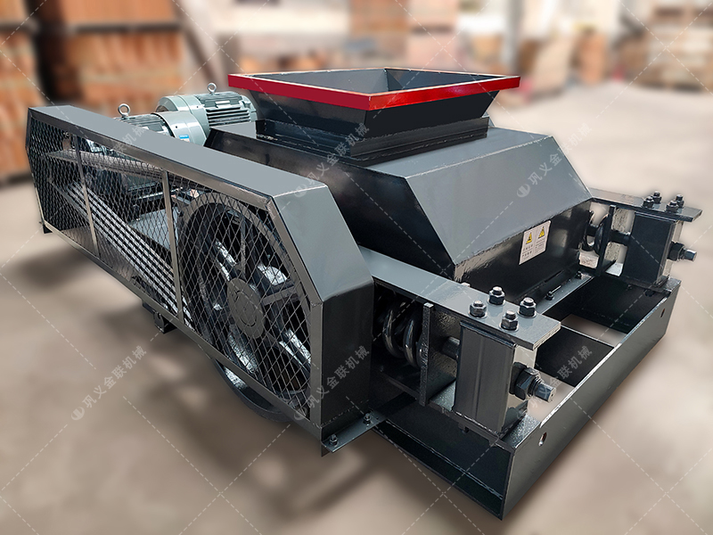 煤炭雙齒輥破碎機能破碎陶瓷嗎?每小時產量多大？