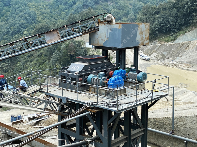 影響對輥制砂機(jī)生產(chǎn)效率的因素有哪些？推薦廠家