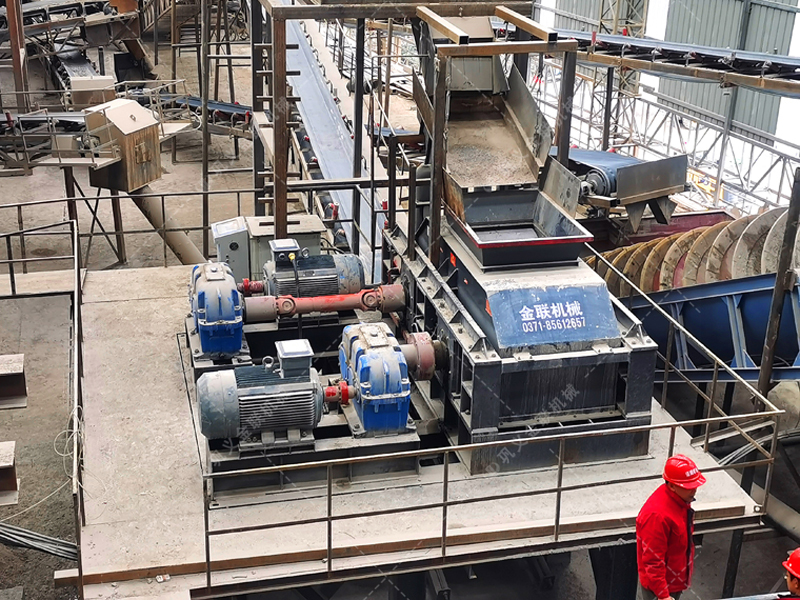 液壓對輥制砂機在公路建設中相比其他設備有何獨特優勢？