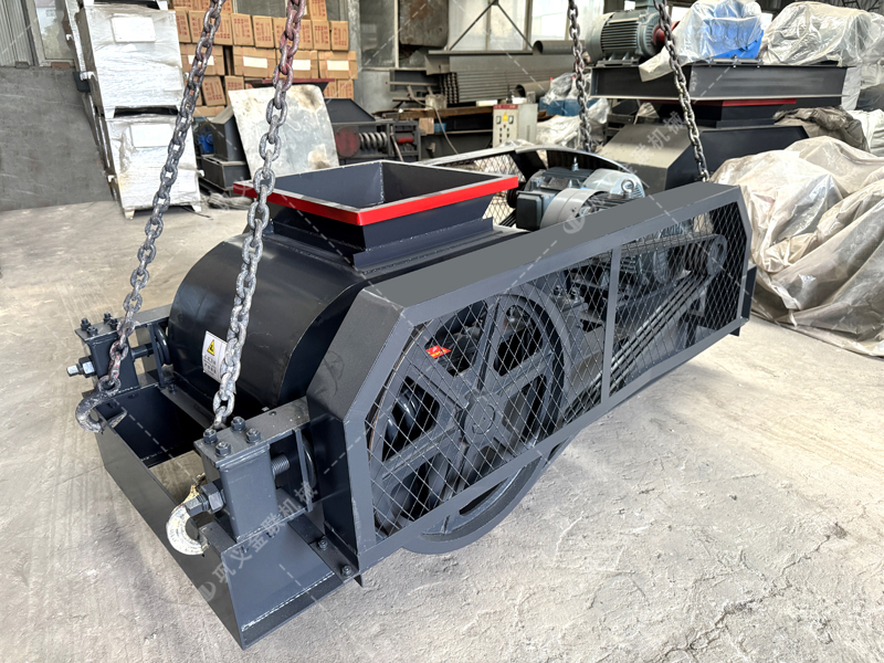 瀝青銑刨料破碎難題多？看雙齒輥破碎機如何 “啃硬骨頭” 出細活